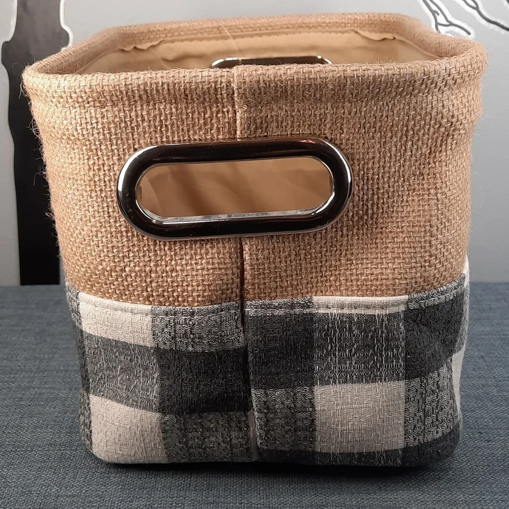 Canvas Storage Organizer Container Bin Gray Plaid Burlap Silver Handles Lined